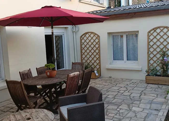 Maison A Cote De La * Flamanville